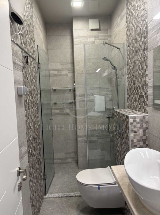 Продава се Двустаен апартамент в Пловдив, Христо Смирненски - 79 кв.м за 2513 €/кв.м - Снимка #8