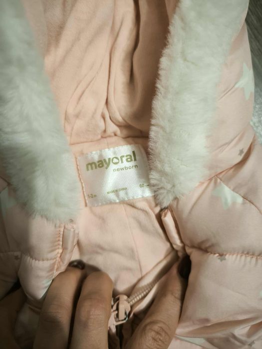 Бебешки  дрехи .