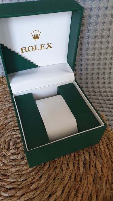 Коробочка от часов