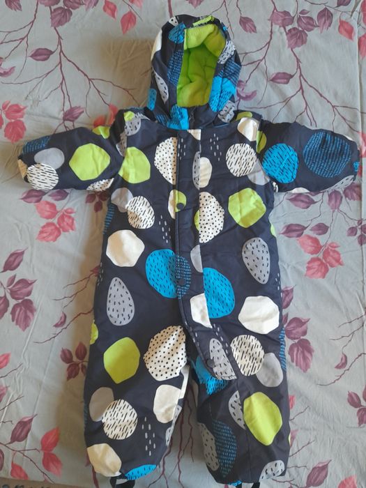 Продам детский комбинезон