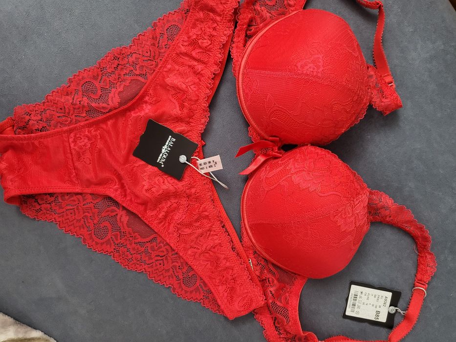 Гипюровые гарнитуры, р.44