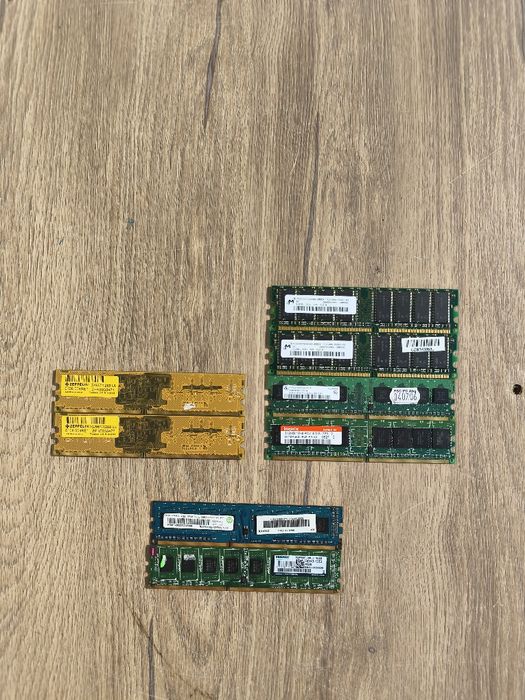 Lot 8 Placute Memorie Ram