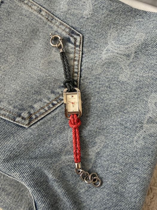 Дамски часовник Tommy Hilfiger