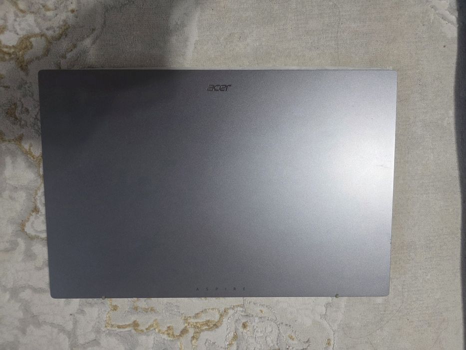 Ноутбук Acer aspire 5 / intel core i7 / 1024GB