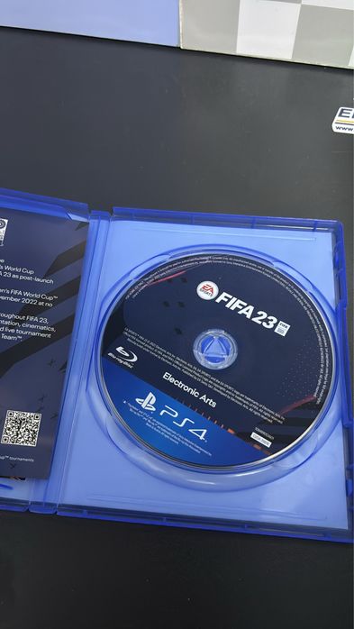 Продавам fifa 23!