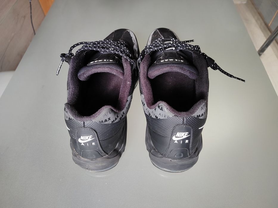 Обувки Nike AirMax