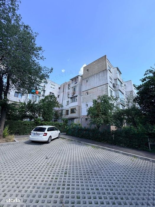 Vanzare apartament cu 4 camere in Micro 13, etaj 3, pret 65 000 euro