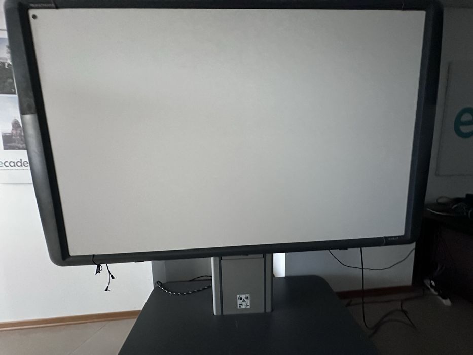 Интеркативна дъска за обучение  , проектор Promethean
