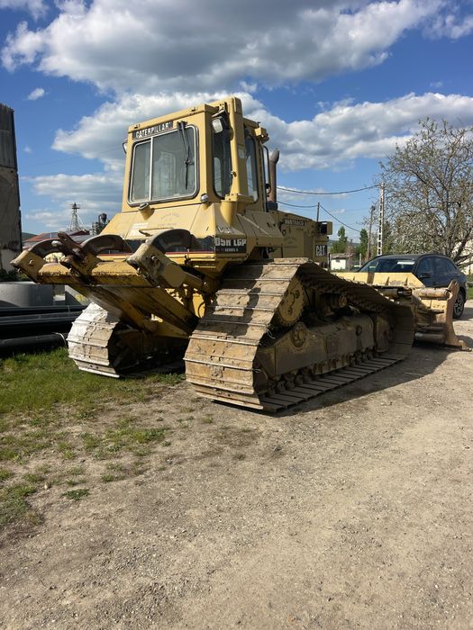 Vand buldozer caterpillar D5H Lgp