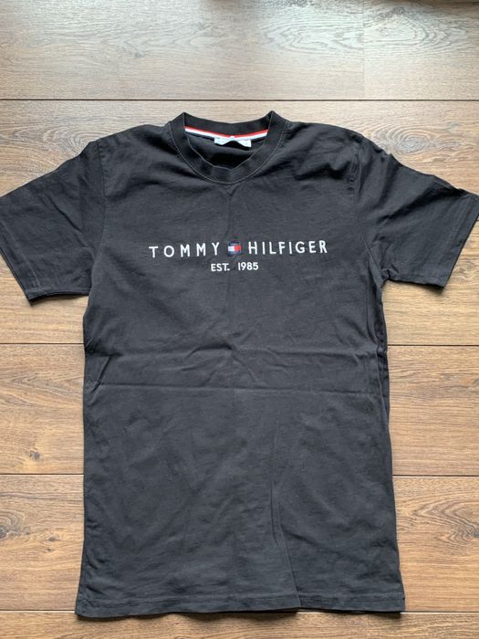 Tommy hilfiger тениска