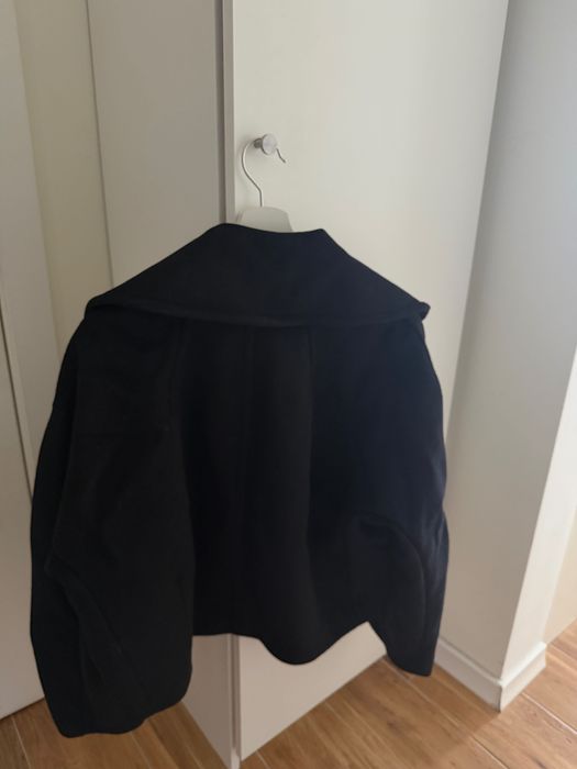 Черно късо палто - Mango