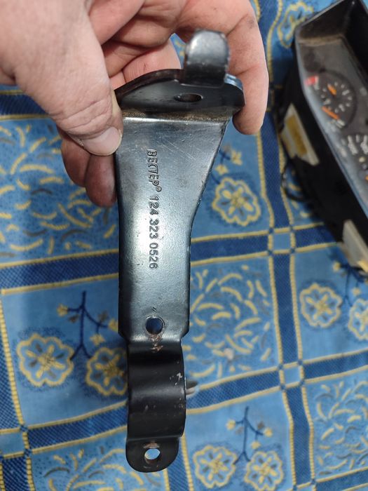 Запчасти для Мерседес 124w