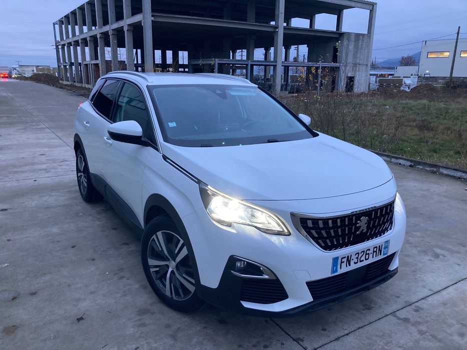 Peugeot 3008 AUTOMATIK  / Led / Navi  / Kamera / RATE 0% /