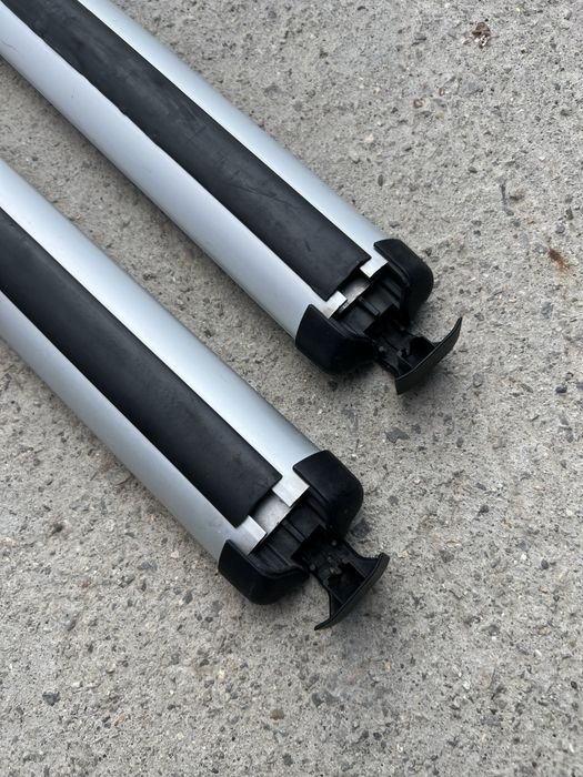 Греди Thule Aerobar 127см