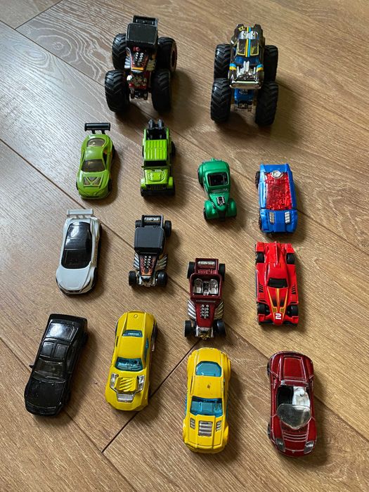Hot Wheels писта + АВТОМИВКА + кобрата + подарък
