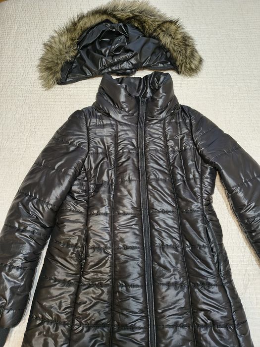 Продавам дамско яке Junona 44 размер