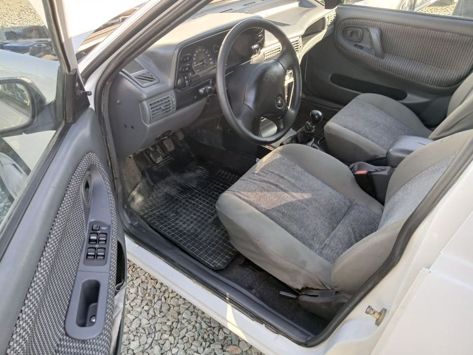 Nexia 1 2005 pol luks