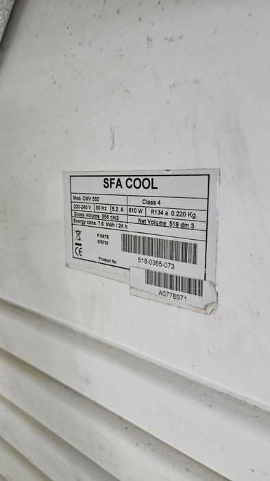 Vand vitrina frigorifica simpla