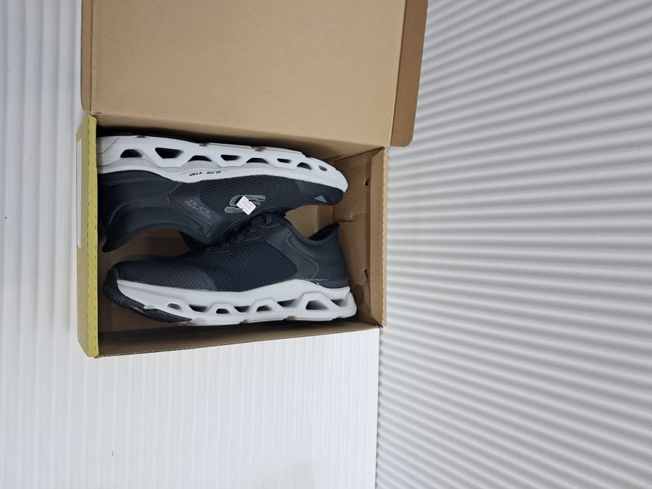 Кроссовки оптом и в розницу