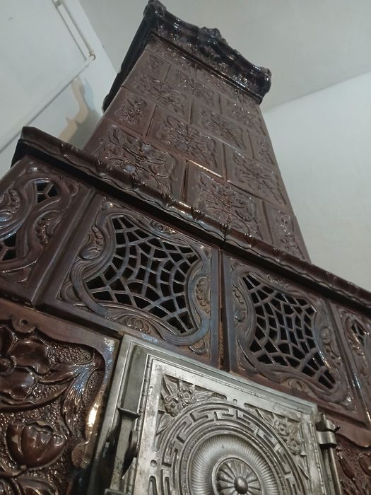 Soba de teracota veche