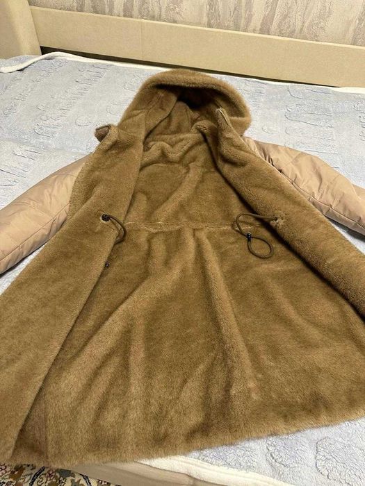 плащ пуховик с капюшоном