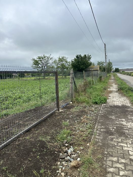 Teren intravilan construibil 9E/mp  Cogealac , 35 min de constanta .