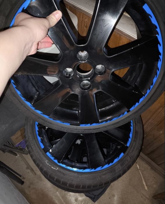 Продам диски  R17