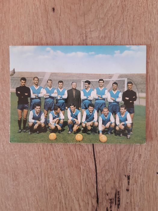 Ретро артикули на Левски-Спартак