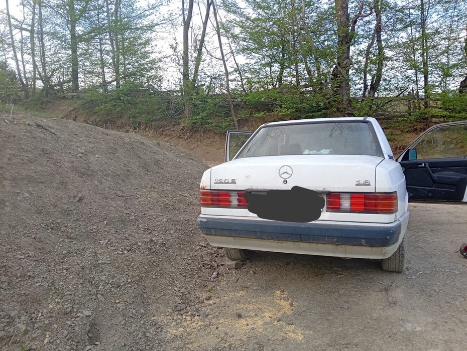 MERCEDES-BENZ 190