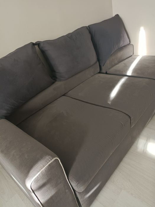 Срочно! Диван  очень хорошем состоянии.