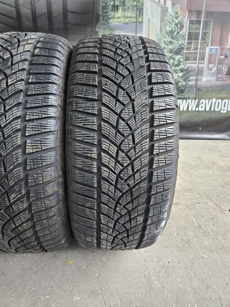 225/50/17 GOODYEAR 4бр