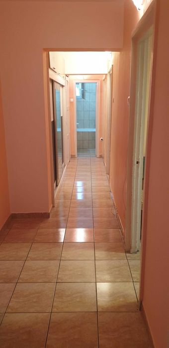 Apartament pentru inchiriat!