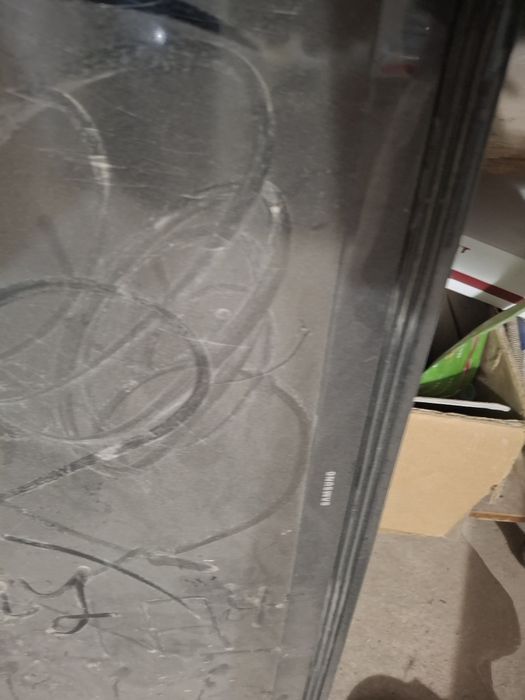 телевизор  Samsung