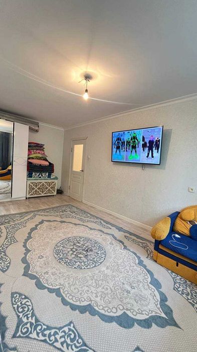 Продам 2 комнатную на Шанхае