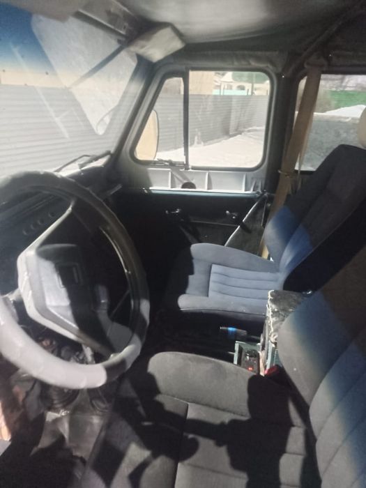 Уаз сатылады 2000жылғы