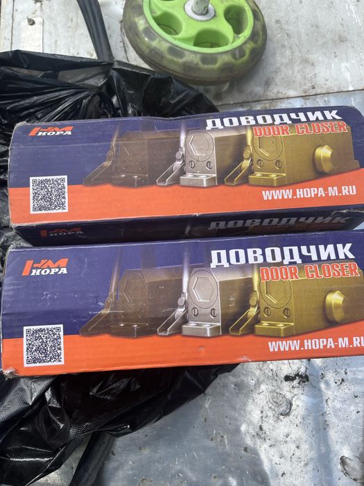 Доводчик для двери