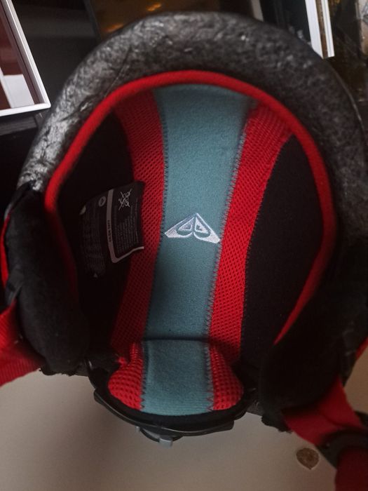 Детска каска за ски