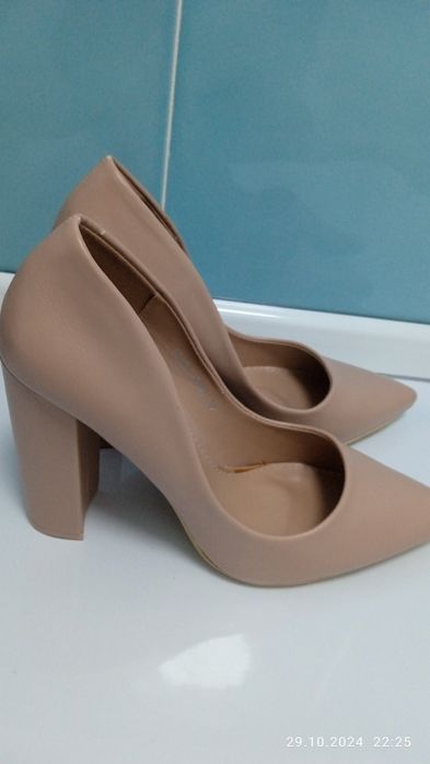 Туфли 40 размер красивые