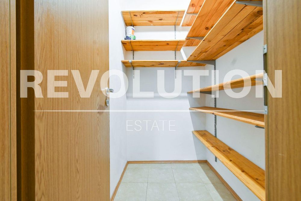 Дава се под наем Двустаен апартамент в София, Надежда 1 - 74 кв.м за 613 € - Снимка #10