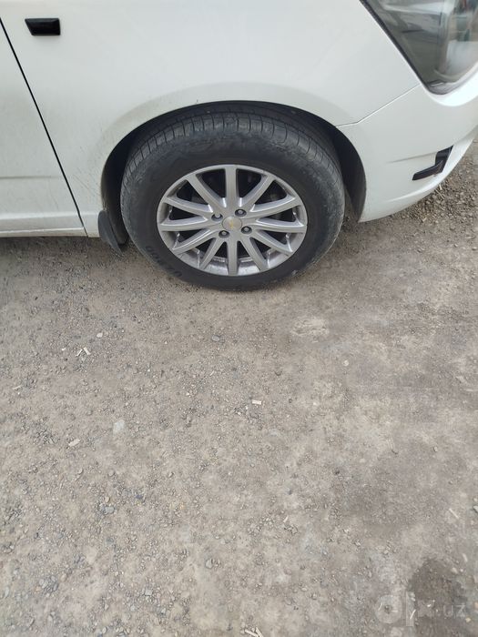 Cobalt onix uchun 16 liq diska
