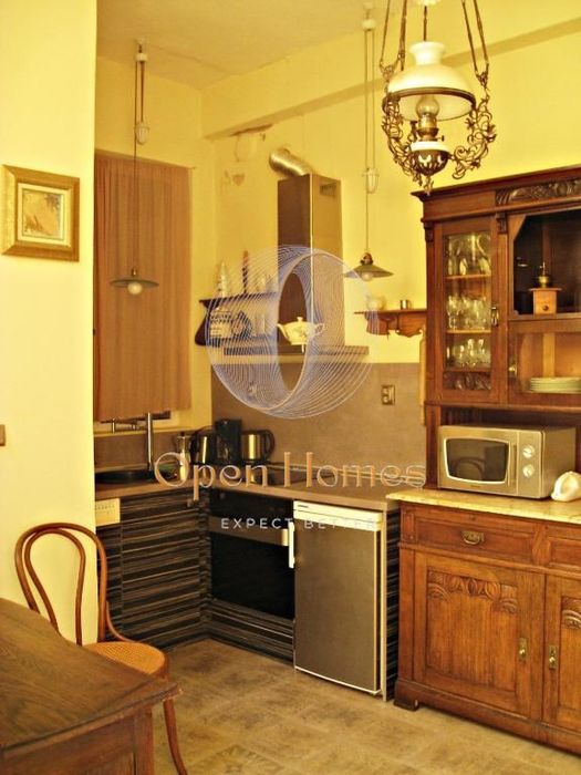 Продава се Двустаен апартамент в Пловдив, Кършияка - 67 кв.м за 1218 €/кв.м - Снимка #3