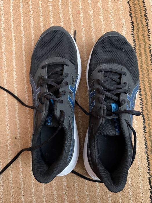 Asics Маратонки за бягане Jolt 4