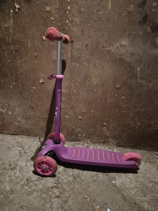 Vând biciclete pentru copii