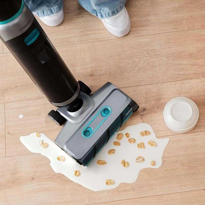 Вертикална прахосмукачка за сухо и мокро Cecotec FreeGo Wash&Vacuum