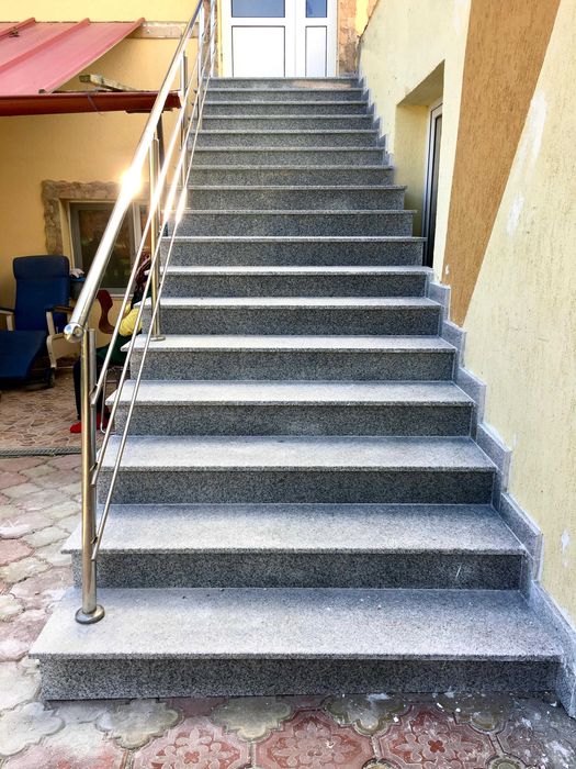 Granit pentru scari exterioare