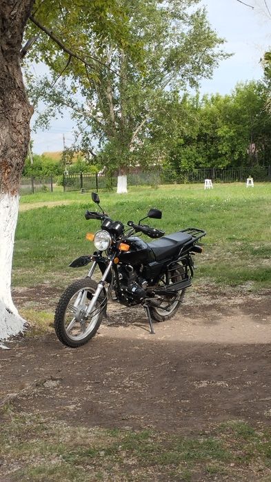 Продам мотоцикл Yaqi 200