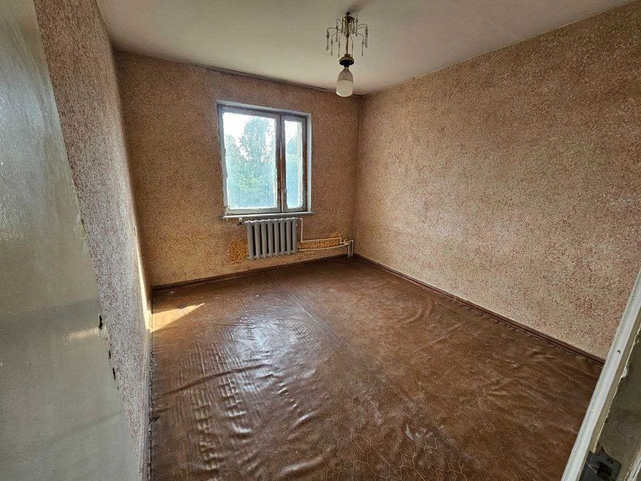 Продается Квартира 4/4/4 Банковский дом м.Беруний (Анколог. больница)