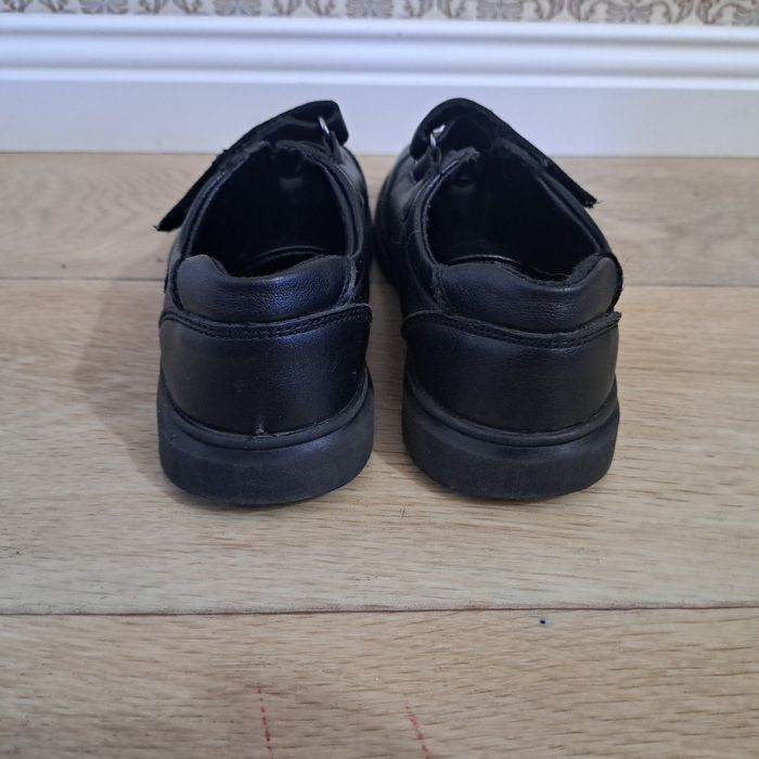 Школьные туфли для мальчика