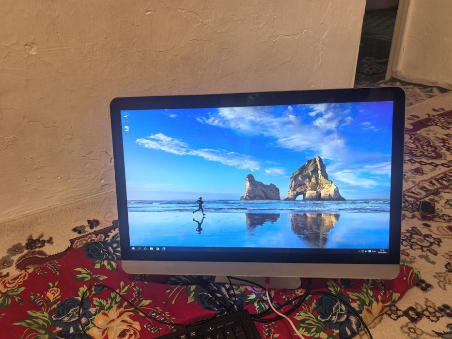 Моноблок 27 дюйм SSD 1TB Samsung
?