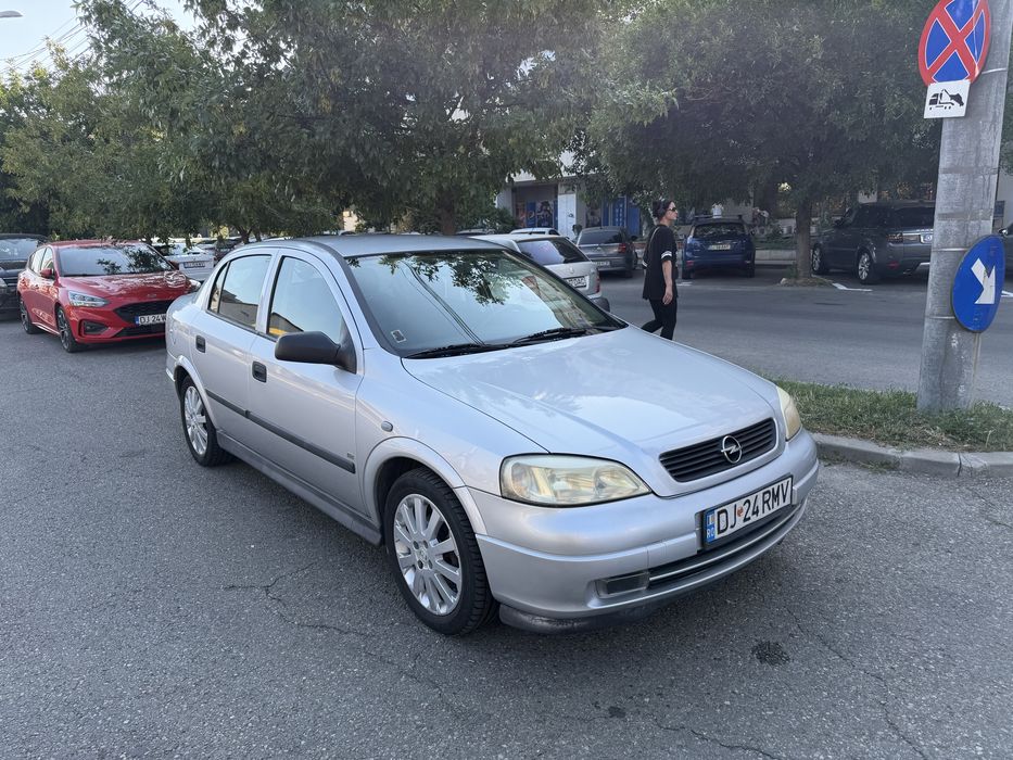 OPEL Astra 2005 — imagine 3